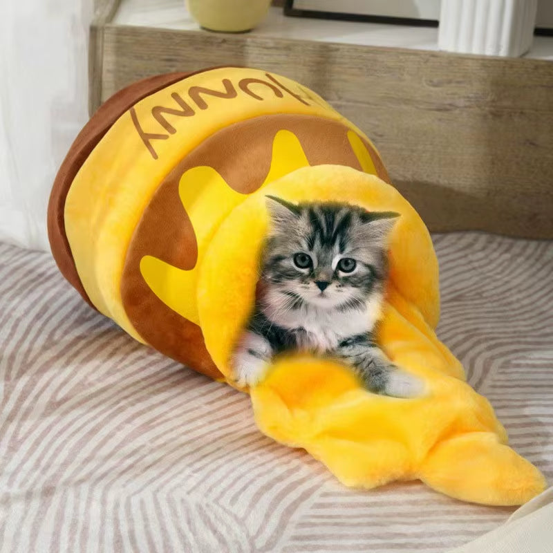 High Quality Detachable Pet Bed Soft Warm Cartoon Bee Jar Shaped Cat Semi-Closed Nest Honey Pot Cat Nest for Winter for Cat Dog